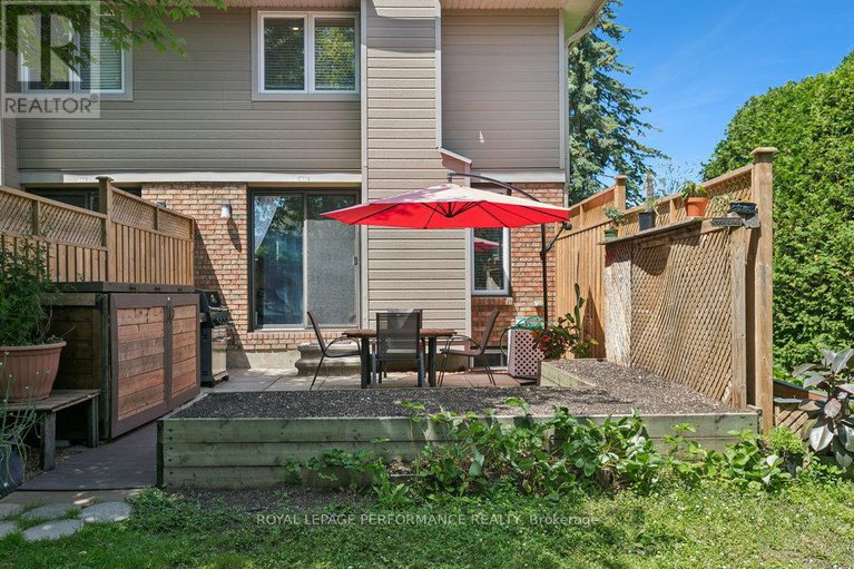 28575649/75-1646-du-sommet-place/chateauneuf/ottawa/ontario/K1C4Y9_44