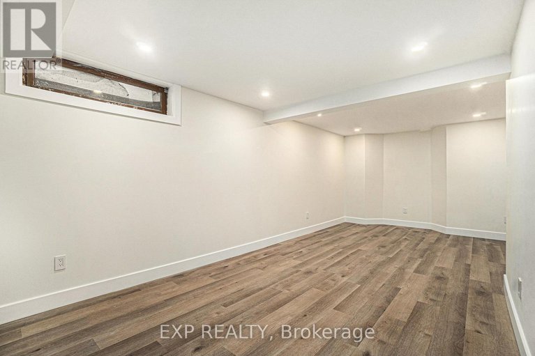 28268546/16-weybridge-drive/cedargrovefraserdale/ottawa/ontario/K2J2X2_26