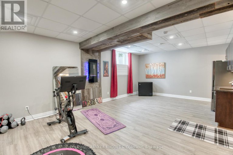 28619246/454-creekview-way/blossom-parkkemp-parkfindlay-creek/ottawa/ontario/K1T0J5_18