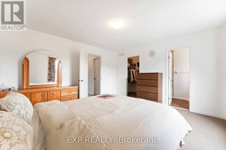 29014545/438-haresfield-court/riverside-southgloucester-glen/ottawa/ontario/K4M0B6_20