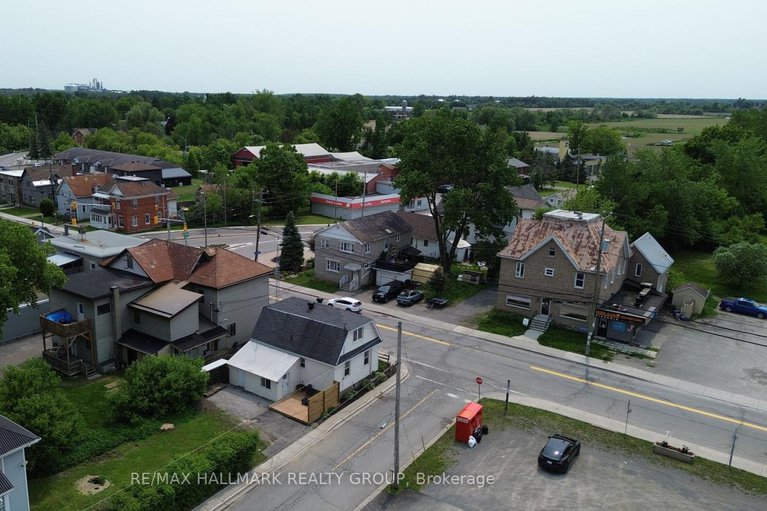 28600532/6595-fourth-line-road/north-gower/ottawa/ontario/K0A2T0_42