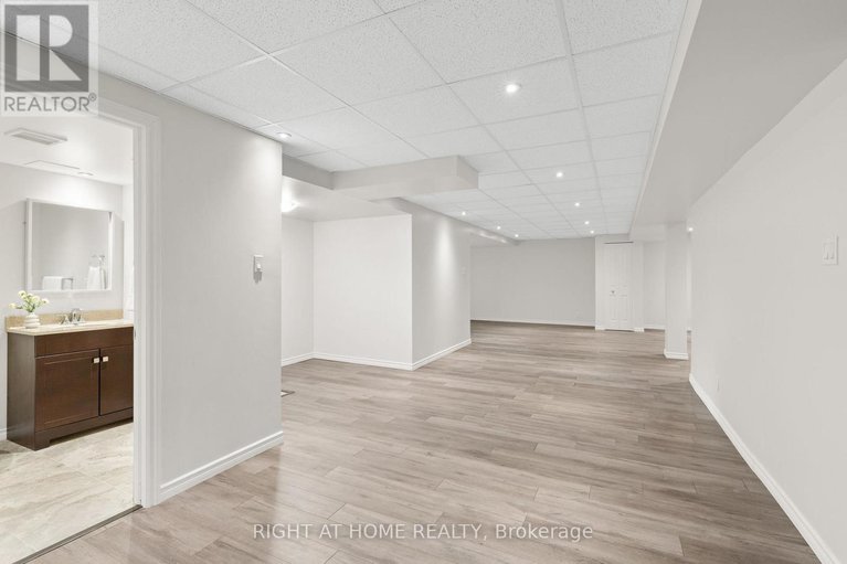 28489477/600-anjana-circle/cedargrovefraserdale/ottawa/ontario/K2J0E1_30