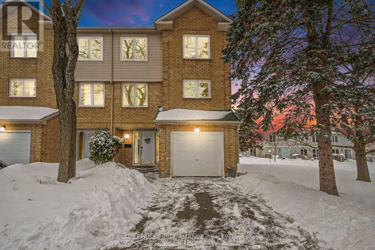 29397617/1931-ashmont-street/chapel-hill/ottawa/ontario/K1C7B9_41