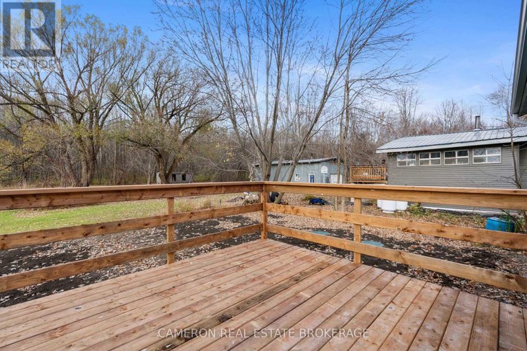 29642193/6271-153rd-avenue/south-glengarry-lancaster-twp/south-glengarry/ontario/K0C1E0_23