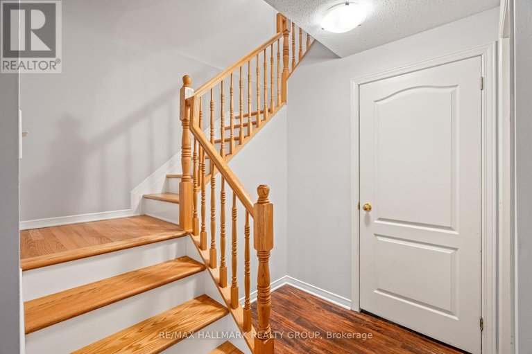 29537111/14-wrenwood-crescent/centrepointe/ottawa/ontario/K2G5V3_35