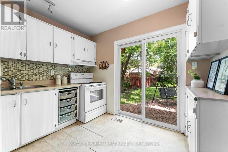 28400247/99-seabrooke-drive/glencairnhazeldean/ottawa/ontario/K2L2H9_30