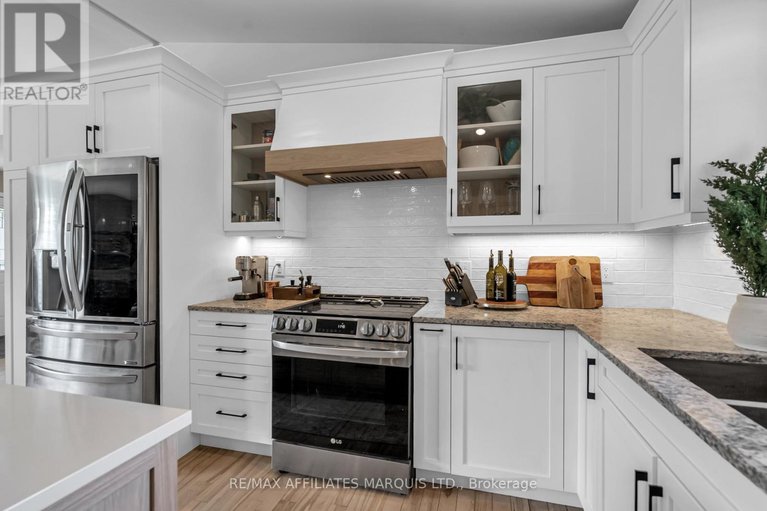 28797295/4239-county-rd-11-road/south-stormont-osnabruck-twp/south-stormont/ontario/K7R3L2_11