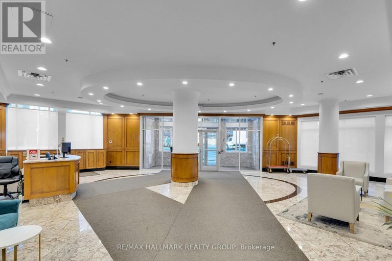 29564234/803-242-rideau-street/sandy-hill/ottawa/ontario/K1N0B7_4