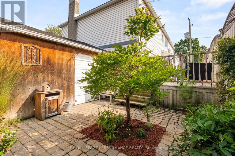 28843837/196-kipp-street/vanier/ottawa/ontario/K1S4J1_29