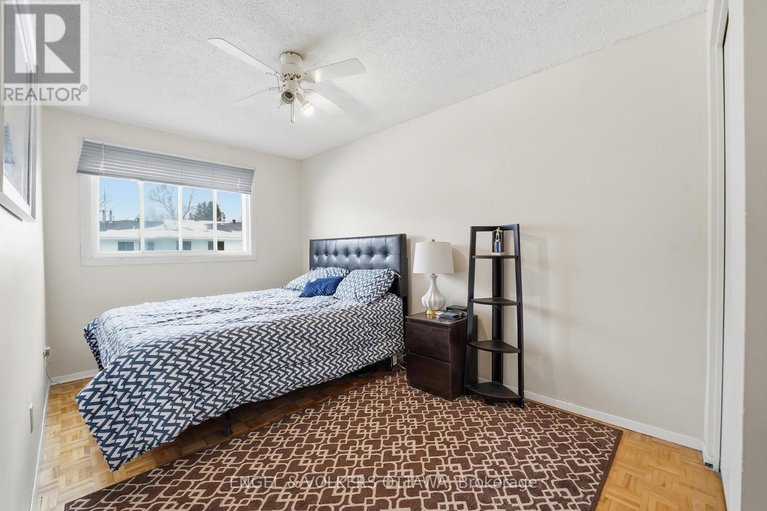 29615364/34-alison-korn-private/bells-corners/ottawa/ontario/K2H8M6_18