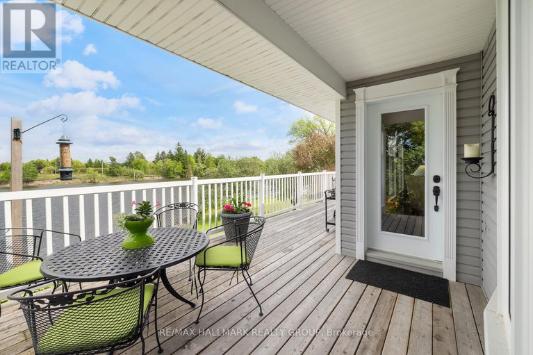 28377545/1-rideau-glen-drive/rideau-heightsashdalerideau-glen/ottawa/ontario/K2C3H1_38