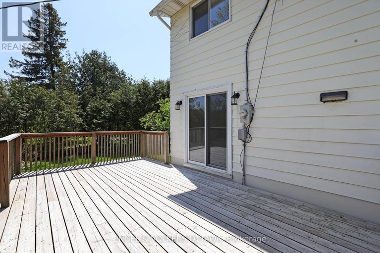 28304083/25-coldstream-drive/munster/ottawa/ontario/K0A3P0_46
