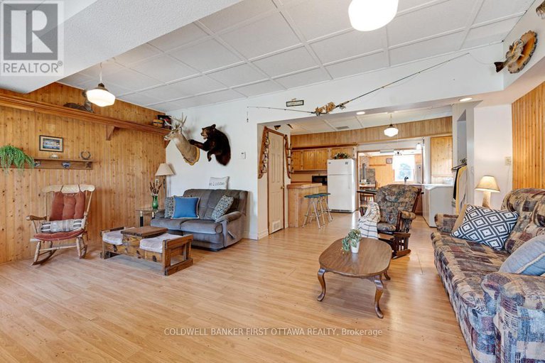 28732673/1373-flower-station-road/lanark-highlands-lavant-twp/lanark-highlands/ontario/K0G1K0_6