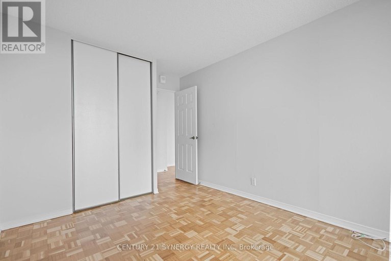 28517735/910-2625-regina-street/britannia/ottawa/ontario/K2B5W8_23