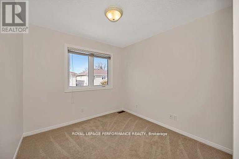 29657437/2023-rolling-brook-drive/orleans-village/ottawa/ontario/K1W1C9_24