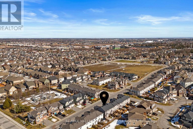 28482187/111-santolina-street/stittsville-north/ottawa/ontario/K2S0W9_37