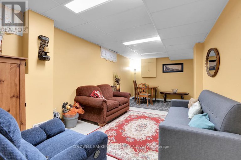 28733252/23-manju-street/hunt-club-park/ottawa/ontario/K1G4T9_27