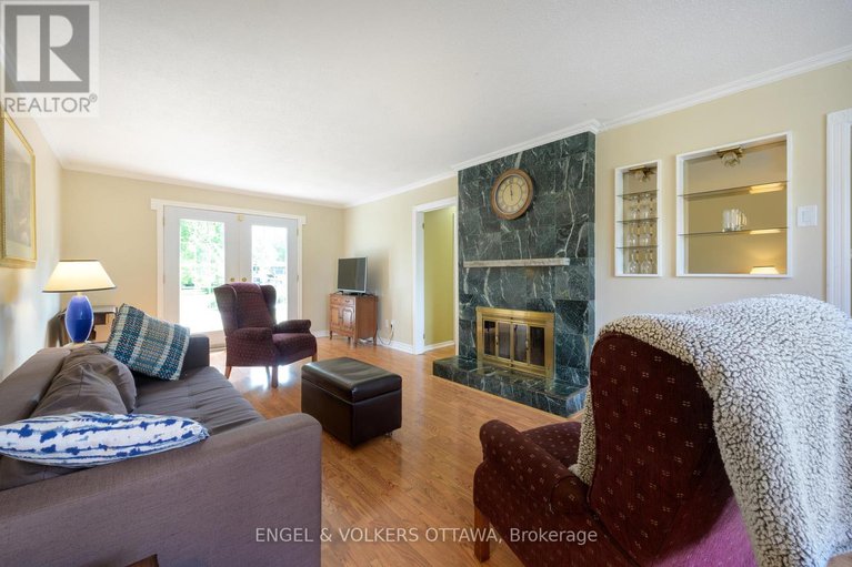 28821513/6258-richmond-road/south-of-fallowfield-road/ottawa/ontario/K0A2Z0_8