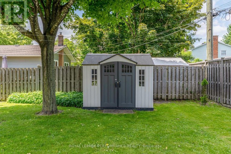 29578731/1989-michigan-avenue/urbandale-acres/ottawa/ontario/K1H6Y1_42