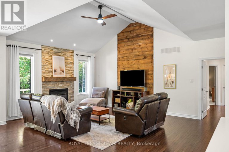 28999166/524-osmond-daley-drive/huntley-ward-south-east/ottawa/ontario/K0A1L0_9