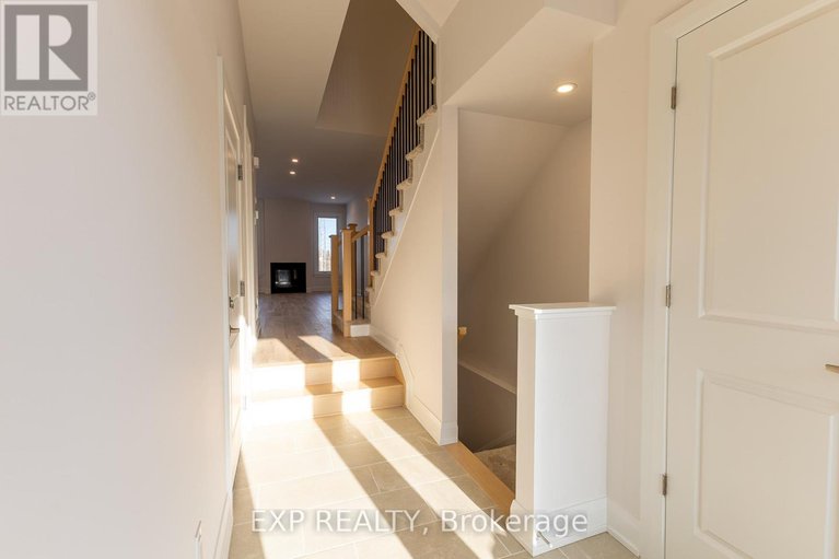 28403102/167-craig-duncan-terrace/stittsville-south/ottawa/ontario/K2S3C6_3