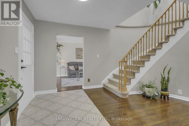 28847959/76-chickasaw-crescent/bridlewood/ottawa/ontario/K2M1M7_6