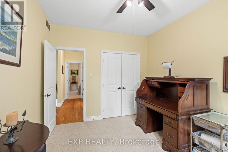 28406090/213-justin-drive/beckwith-twp/beckwith/ontario/K7C0C4_29