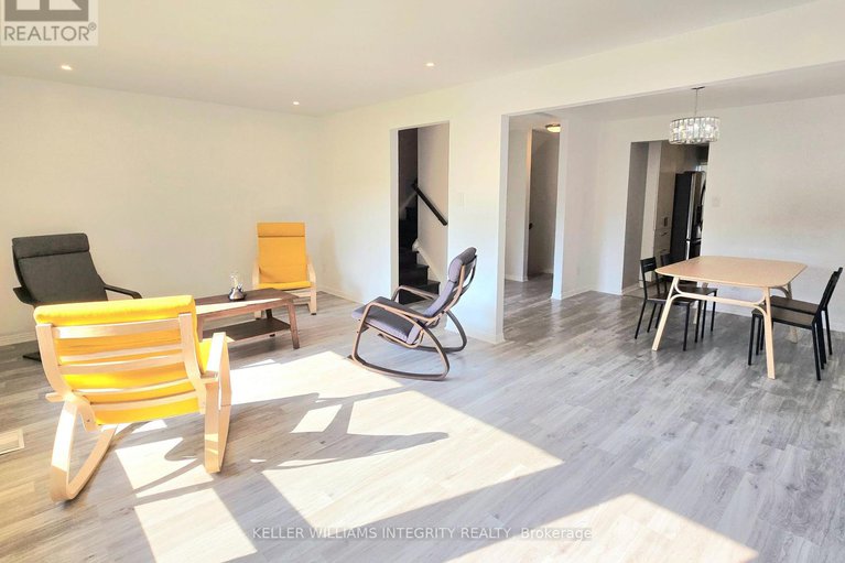 28534881/218-2270-cotters-crescent/windsor-park-village/ottawa/ontario/K1V8Y6_11
