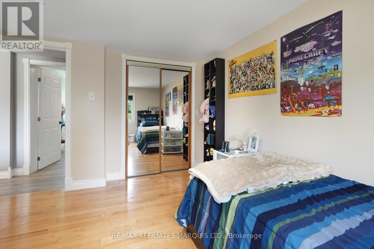 28523953/21895-seguin-mill-street/north-glengarry-lochiel-twp/north-glengarry/ontario/K0B1H0_18