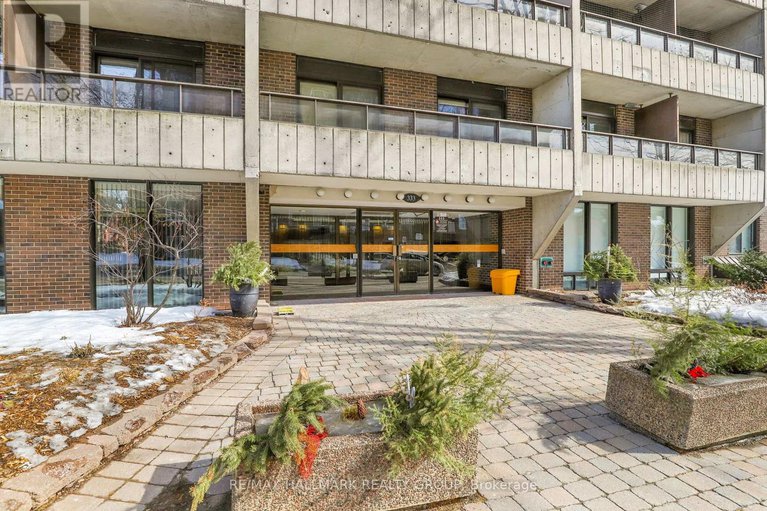 29439107/501-333-chapel-street/sandy-hill/ottawa/ontario/K1N8Y8_2