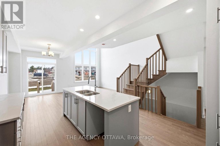 29453546/1132-spoor-street/rural-kanata-central/ottawa/ontario/K2K1X7_10