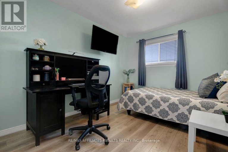 28998618/29-calaveras-avenue/longfields/ottawa/ontario/K2J4Z8_32