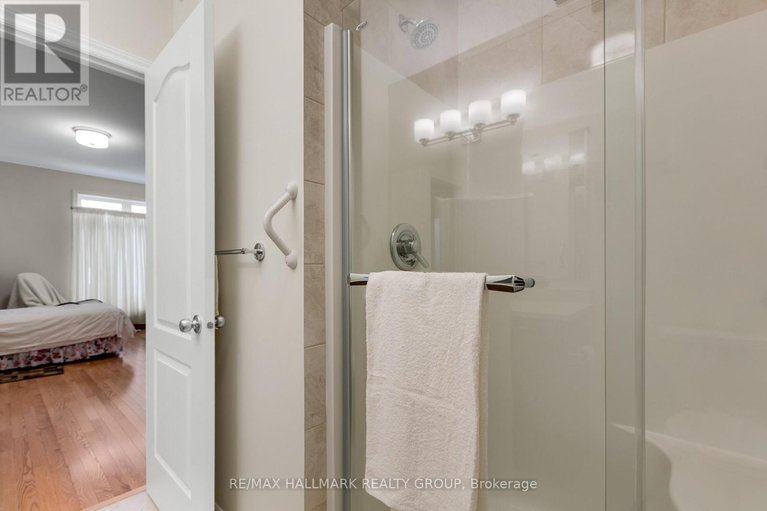 29281423/66-kayenta-street/remainder-of-stittsville-area/ottawa/ontario/K2S2K7_23