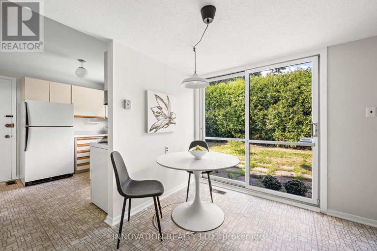 28793840/1867-dorset-drive/playfair-park/ottawa/ontario/K1H5T9_9