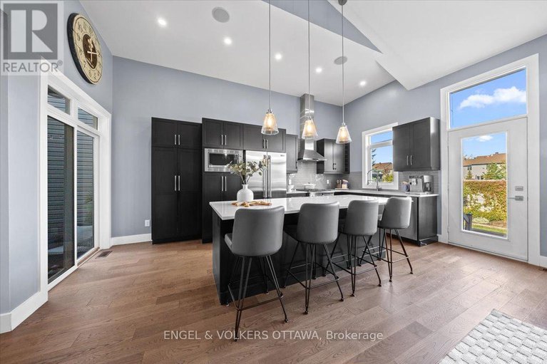 28956105/1003-markwick-crescent/notting-hillsummerside/ottawa/ontario/K4A4X5_12