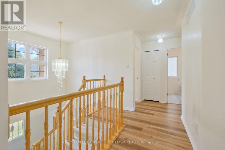 28482188/107-columbia-avenue/hunt-club/ottawa/ontario/K1V1Z3_20