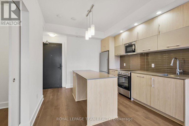 29401290/909-255-bay-street-e/ottawa-centre/ottawa/ontario/K1R0C5_8