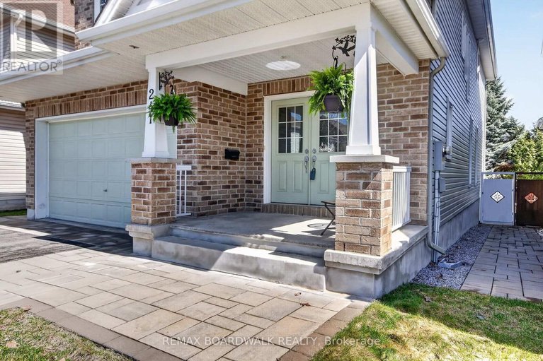 29627313/241-denali-way/stittsville-north/ottawa/ontario/K2S0N1_3