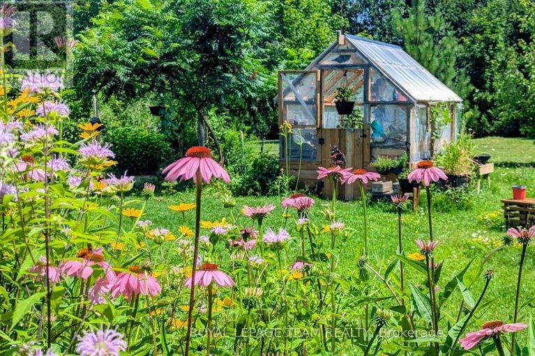 29433237/20-cedar-rail-crescent/north-grenville-twp-kemptville-south/north-grenville/ontario/K0G1J0_38