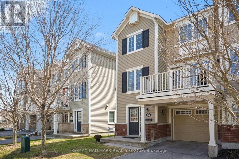 29660379/217-bensinger-way/stittsville-north/ottawa/ontario/K2S0P1_2