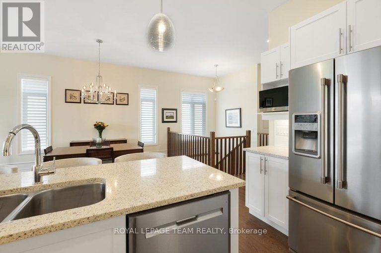 29040039/316-serenade-crescent-w/riverside-southgloucester-glen/ottawa/ontario/K1X0B8_14