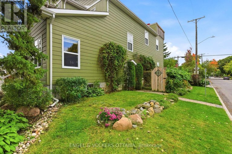 29578726/72-smirle-avenue/ottawa-west/ottawa/ontario/K1Y0S3_41