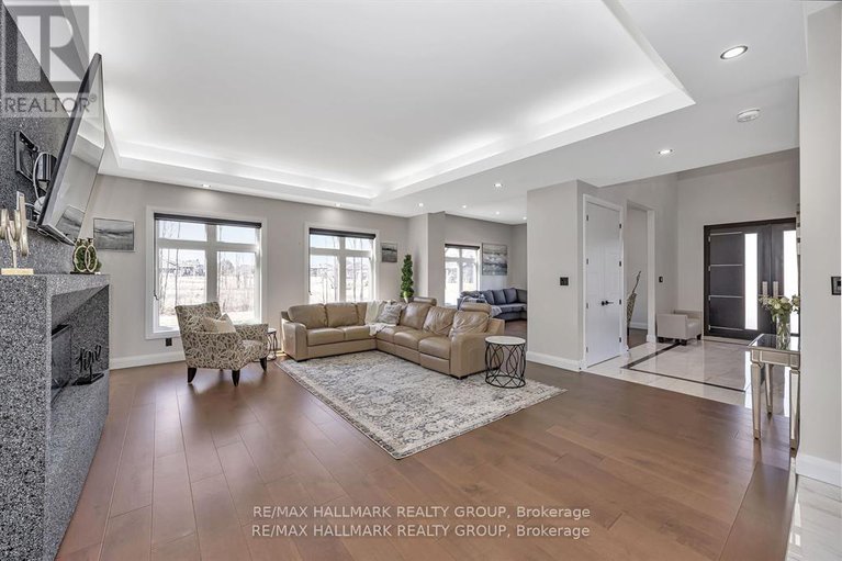 28737075/595-shoreway-drive/greely/ottawa/ontario/K4P0G3_13