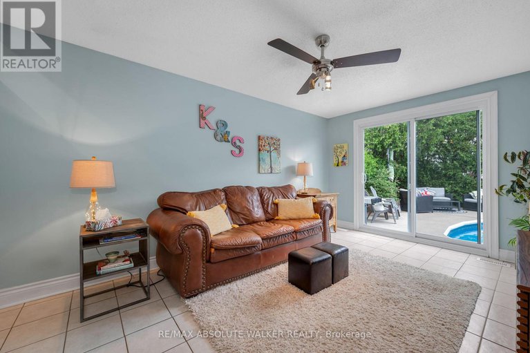 28463619/1881-greenacre-crescent/beacon-hill-south/ottawa/ontario/K1J6S7_13