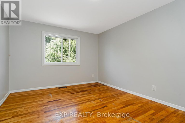 28622676/1303-coldrey-avenue/carlington/ottawa/ontario/K1Z7P6_24
