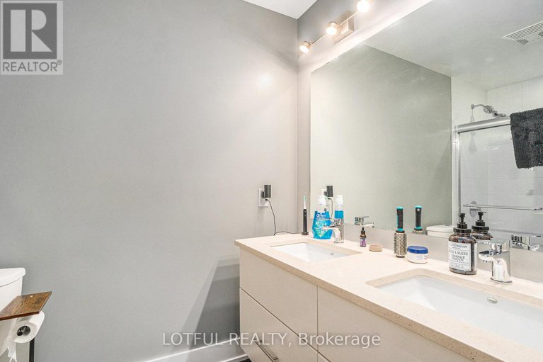 28813431/701-98-richmond-road/westborohampton-park/ottawa/ontario/K1Z0B2_23