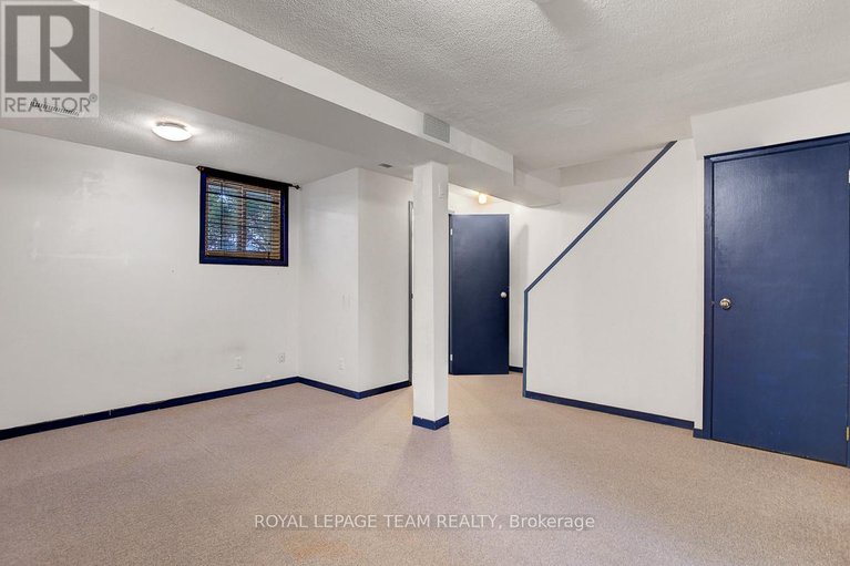 29253147/47-mcdermot-court/katimavik/ottawa/ontario/K2L3V5_35