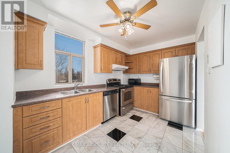 28250685/203-2759-carousel-crescent/emerald-woodssawmill-creek/ottawa/ontario/K1T2N5_8