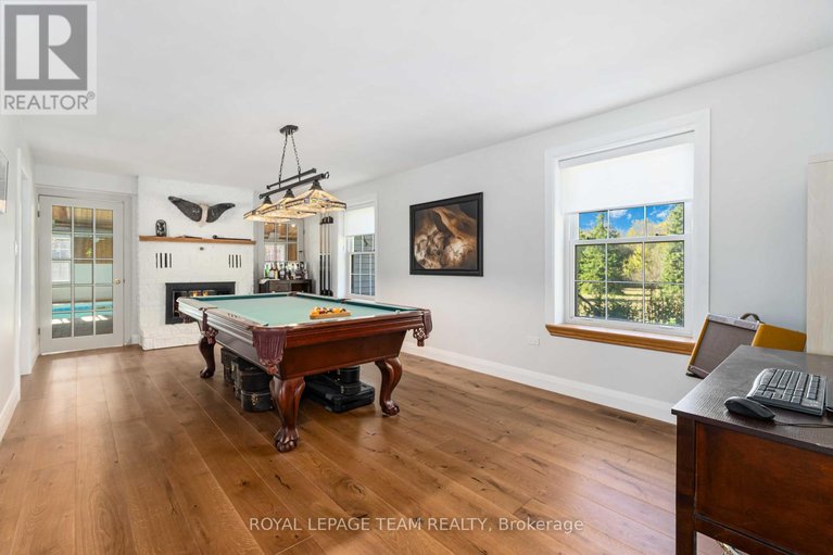 28940177/910-bolton-road/north-grenville-twp-kemptville-south/north-grenville/ontario/K0G1N0_17