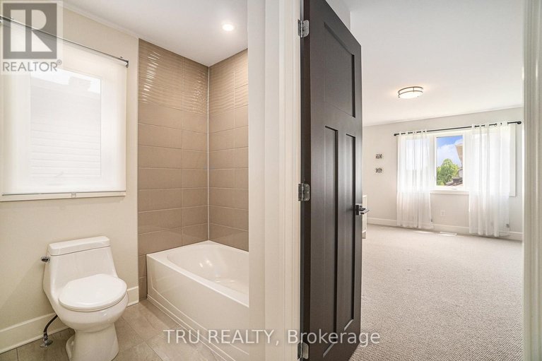 29470559/670-parade-drive/stittsville-south/ottawa/ontario/K2S0Z2_16